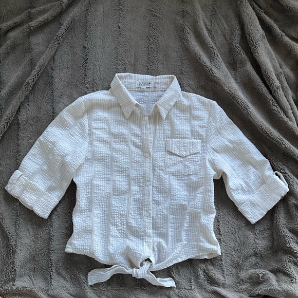 Molly Bracken Button top textured striped tie front medium - Picture 1 of 5